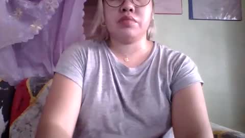 Lovewella online show from September 2025 02:33:02 AM