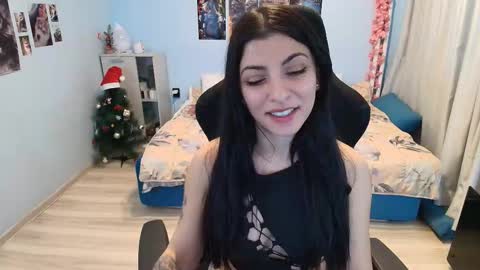 small_horny_girl online show from December 2025 07:36:01 AM