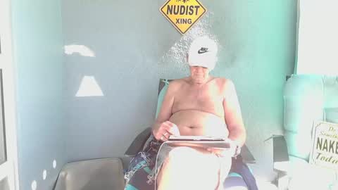 Daddy online show from February 2025 04:50:01 PM