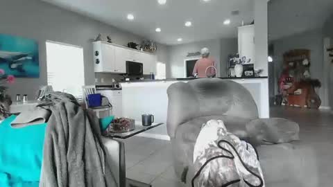 Daddy online show from February 2025 03:27:02 PM