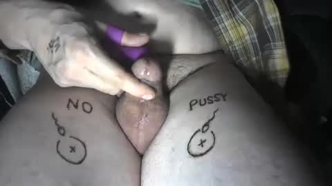 Snapshot of smallpenismwm chatting on December 2024 06:43:02 AM pussyfree4eva online show from December 2024 06:43:02 AM