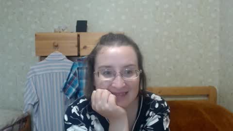 smart_rose online show from October 2025 01:19:01 PM