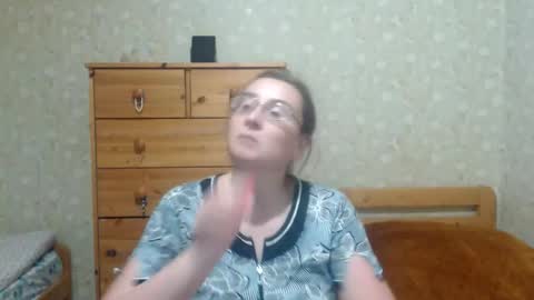 smart_rose online show from December 2025 04:56:01 PM