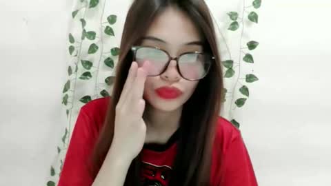 Snapshot of smellon_shake chatting on October 2025 05:32:02 AM Julia online show from October 2025 05:32:02 AM