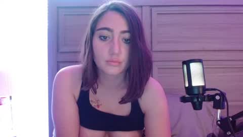 Snapshot of smexy_bun chatting on September 2025 05:23:01 PM Smexy online show from September 2025 05:23:01 PM