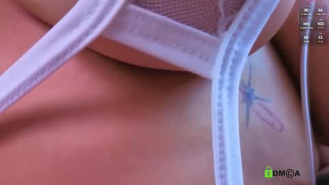 smile__1 online show from November 2025 06:18:01 PM