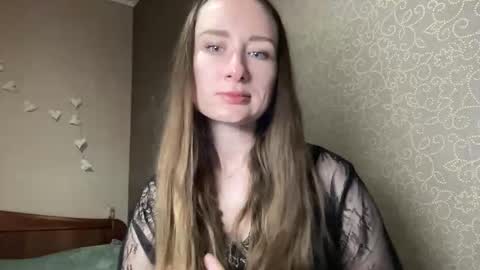 Snapshot of smilequeen_ chatting on October 2025 07:01:02 PM smilequeen_ online show from October 2025 07:01:02 PM