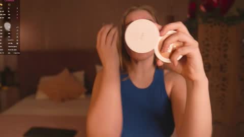 Mia online show from February 2026 05:17:01 AM