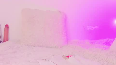      online show from February 2025 09:38:01 PM