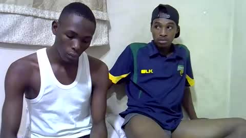 smilzzz online show from April 2026 05:50:02 PM