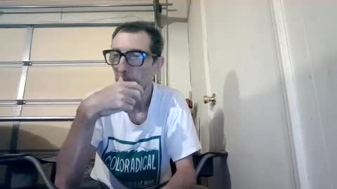 smoke-4-me online show from October 2025 01:52:02 PM