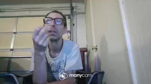 smoke-4-me online show from October 2025 10:03:01 AM