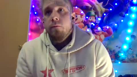 smoke online show from December 2024 06:31:01 PM