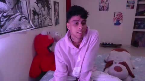 teddy online show from December 2024 07:40:02 AM