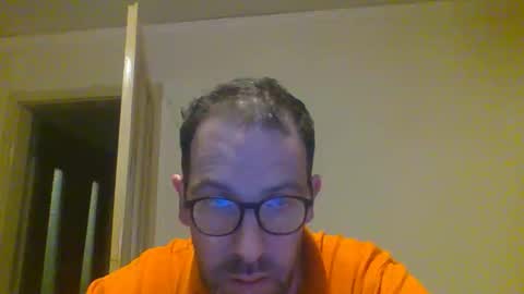 Snapshot of smokered100s chatting on September 2025 08:31:02 PM luca online show from September 2025 08:31:02 PM