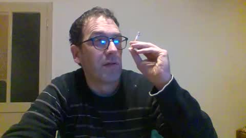 Snapshot of smokered100s chatting on October 2025 10:44:02 PM luca online show from October 2025 10:44:02 PM