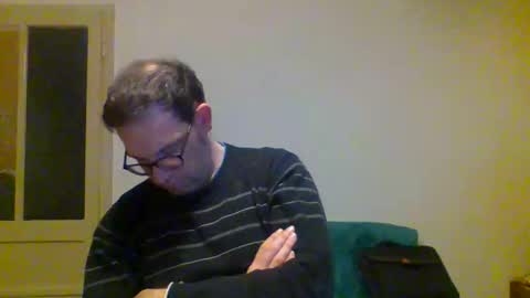 Snapshot of smokered100s chatting on October 2025 11:28:02 PM luca online show from October 2025 11:28:02 PM