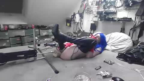 smokeslut365 online show from January 2025 05:49:01 AM