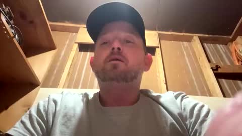 smokeymt420 online show from January 2026 10:46:01 PM