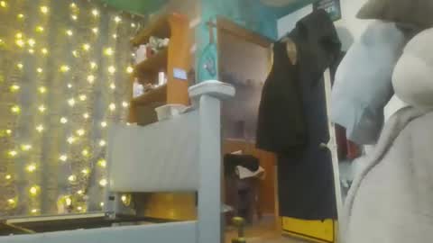 Smokie Cumbull online show from January 2025 05:11:02 AM