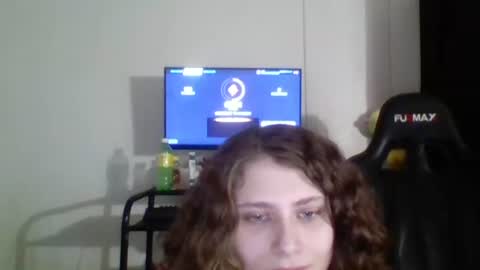 Snapshot of smoothvodka chatting on December 2024 11:40:01 PM Bambi--Vodka online show from December 2024 11:40:01 PM