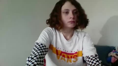Snapshot of smoothvodka chatting on January 2025 08:04:02 PM Bambi--Vodka online show from January 2025 08:04:02 PM