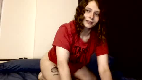 Snapshot of smoothvodka chatting on July 2026 11:47:02 PM Bambi--Vodka online show from July 2026 11:47:02 PM