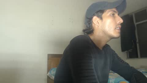 snackontime19 online show from September 2025 04:35:02 AM