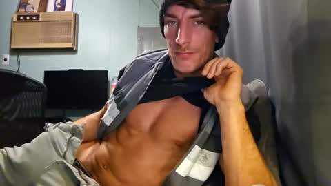 Snackyyyy online show from February 2026 01:20:02 AM