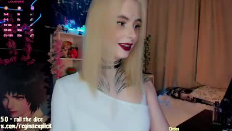 Snapshot of snake_bites chatting on June 2026 07:01:02 PM Reeginaaaaa online show from June 2026 07:01:02 PM