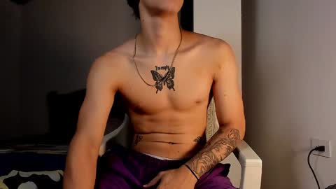 snakebutterfly online show from December 2024 06:49:02 AM