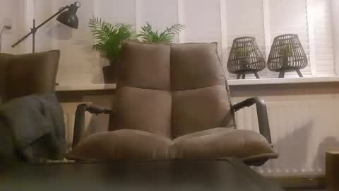 Snapshot of sneakerboy444 chatting on December 2024 10:19:01 PM sneakerboy444 online show from December 2024 10:19:01 PM