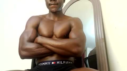 Snapshot of sneaky_link2 chatting on June 2026 07:51:01 AM papi online show from June 2026 07:51:01 AM