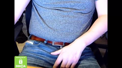 Sneakybill online show from January 2025 10:01:01 PM