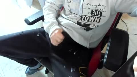 Snapshot of snip1977 chatting on January 2025 11:07:01 AM snip1977 online show from January 2025 11:07:01 AM