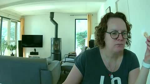 Snoeske and Woodwurm online show from March 2025 01:54:01 PM