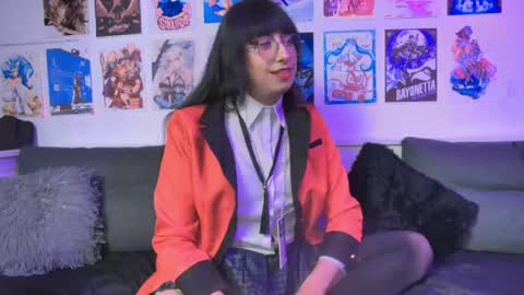 Snapshot of snowblack_ chatting on June 2026 05:16:02 PM Snow and Bubble online show from June 2026 05:16:02 PM