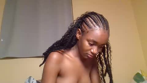 Snowie eyes online show from November 2025 12:42:01 AM