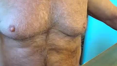 snudge432 online show from November 2025 03:22:02 PM