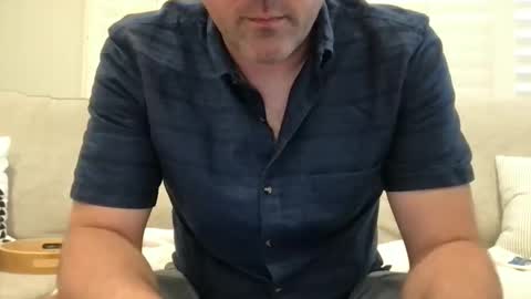 chris online show from March 2026 11:32:02 PM