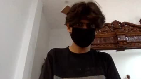 sofeafemboy3073 online show from September 2025 09:20:02 PM