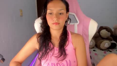 sofia online show from February 2025 10:42:01 PM