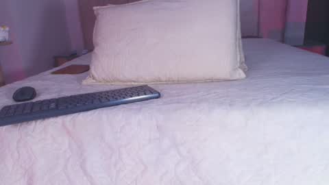 Sofia online show from November 2025 11:57:02 AM