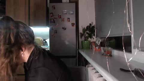 Sofi online show from December 2024 07:18:01 PM