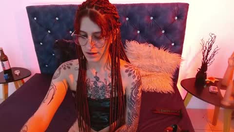 Snapshot of sofi_f_w chatting on February 2025 03:48:01 AM Sofi online show from February 2025 03:48:01 AM