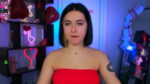Snapshot of sofi_lonely chatting on February 2026 07:32:02 PM sofi_lonely online show from February 2026 07:32:02 PM