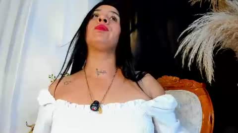 Snapshot of sofi_lovely_ chatting on July 2026 11:24:01 PM .... . . .... online show from July 2026 11:24:01 PM