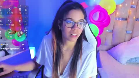 Snapshot of sofi_smith02 chatting on March 2025 10:42:01 PM sofi smith online show from March 2025 10:42:01 PM