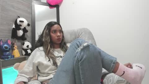 sofia86379 online show from March 2025 03:13:01 AM