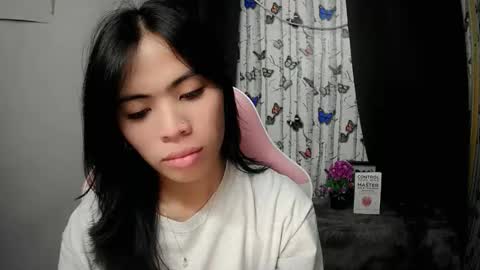 Snapshot of sofia_ava24 chatting on May 2026 12:22:01 PM Chady online show from May 2026 12:22:01 PM